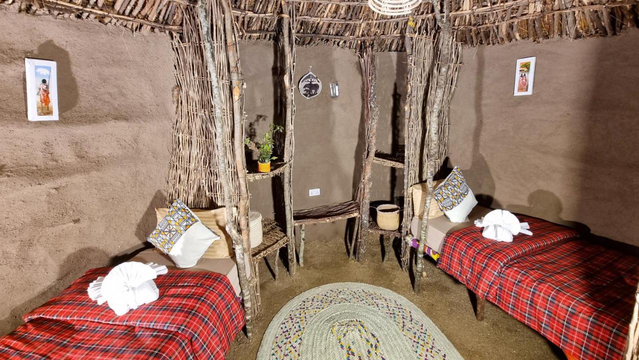 Africa Safari Maasai Boma Camping Serengeti Dış mekan fotoğraf