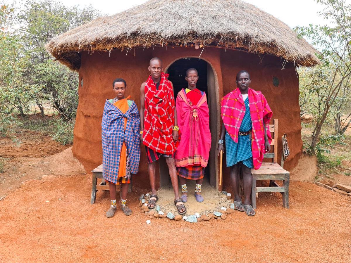 Africa Safari Maasai Boma Camping Serengeti Dış mekan fotoğraf